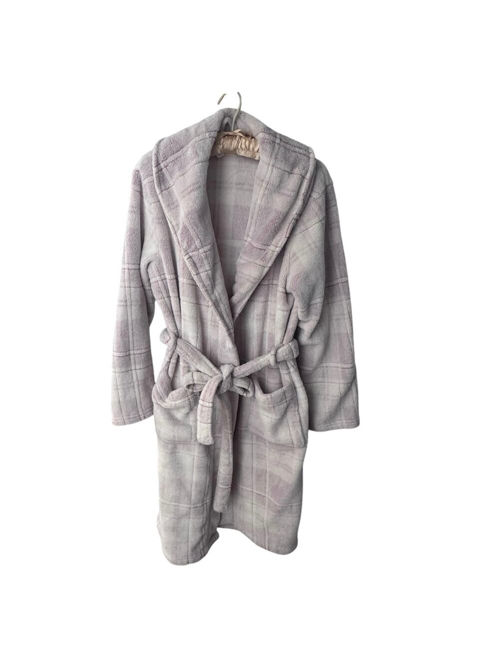 DAYDREAM Pink Plaid Plush Bathrobe Size Medium